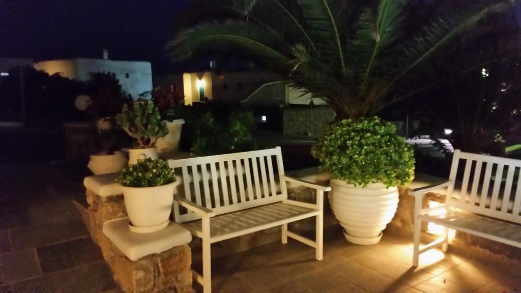 Anixi Hotel Ornós Eksteriør bilde
