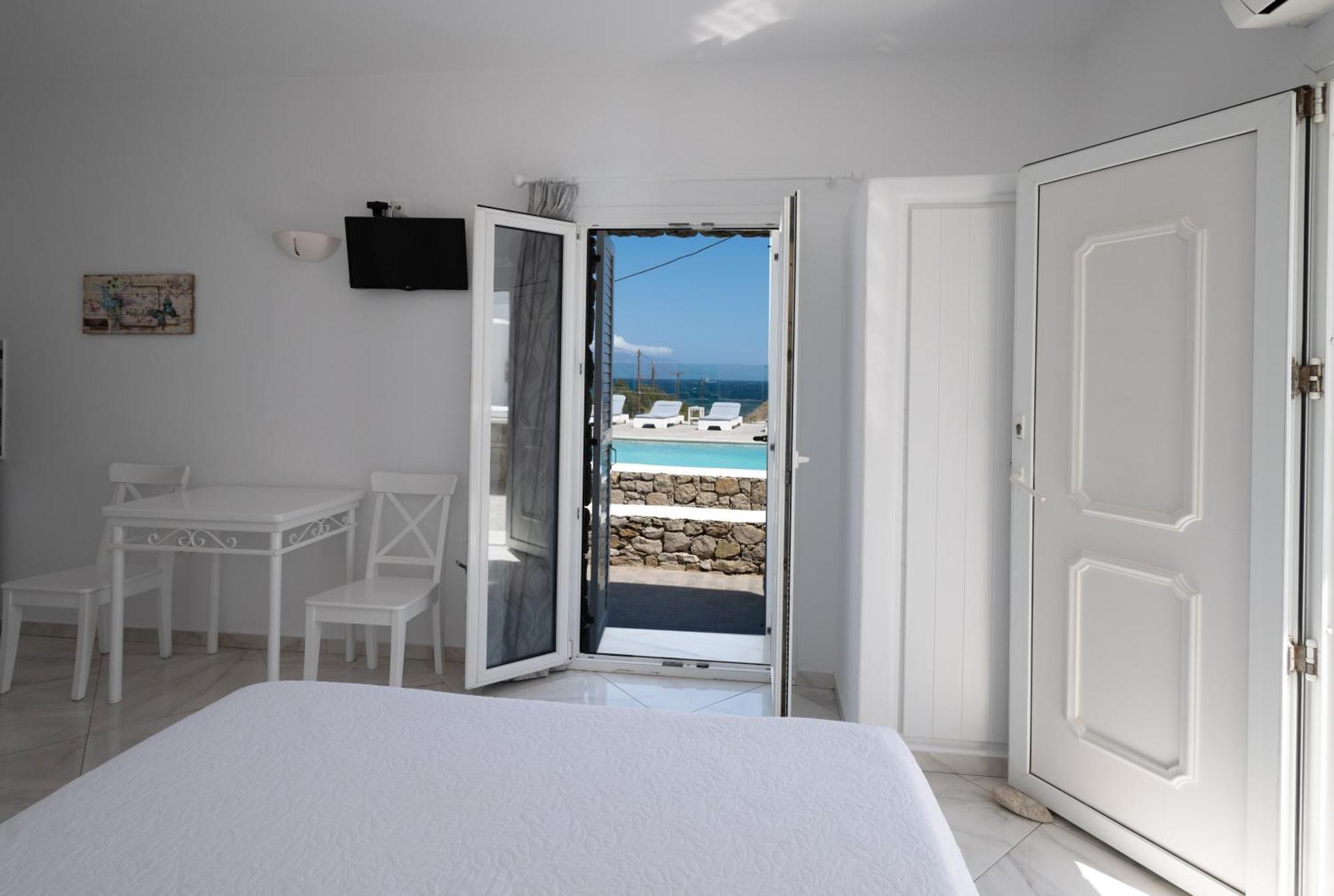 Anixi Hotel Ornós Eksteriør bilde