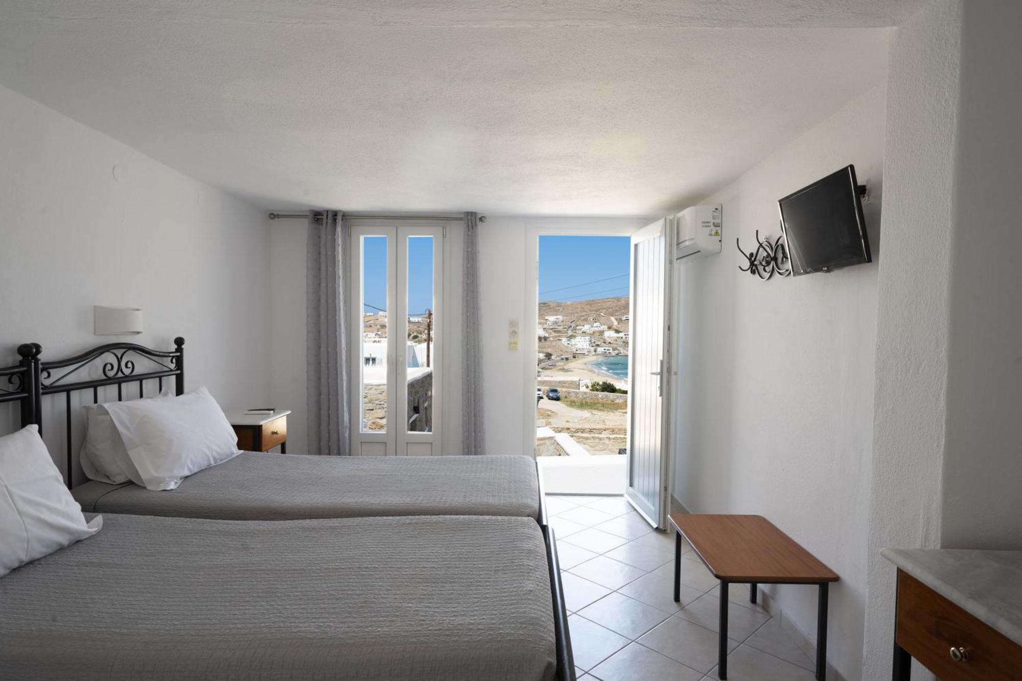 Anixi Hotel Ornós Eksteriør bilde